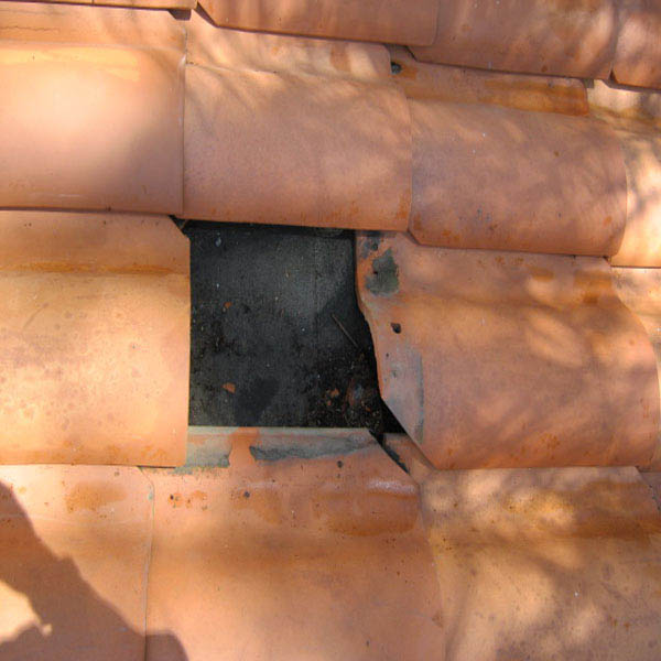 Roof Tile Repair